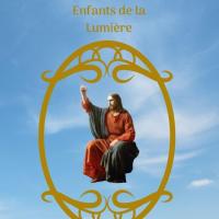 Les enfants de la lumiere 31 8 21 cm